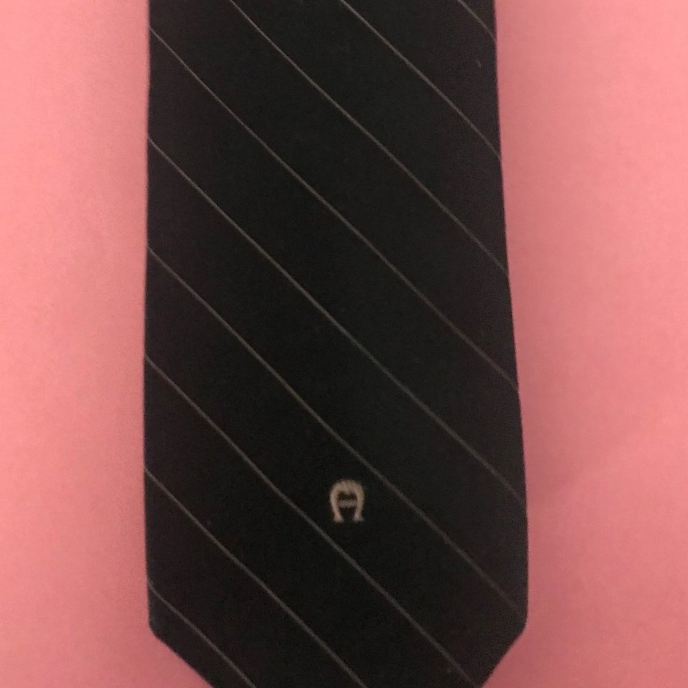 Tie / Aiger